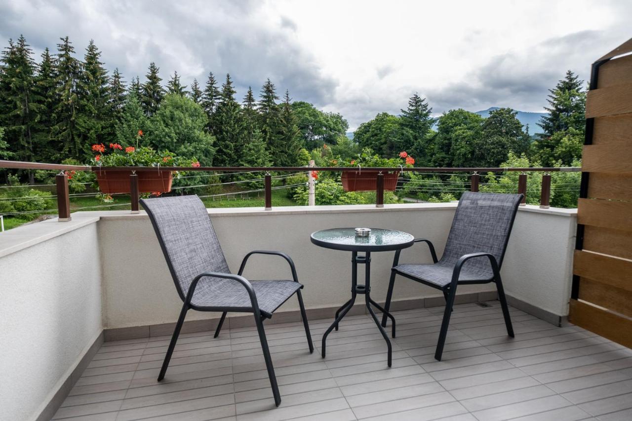 Villa Pino Velingrad Exteriör bild